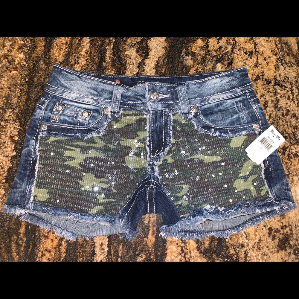 Miss Me Shorts